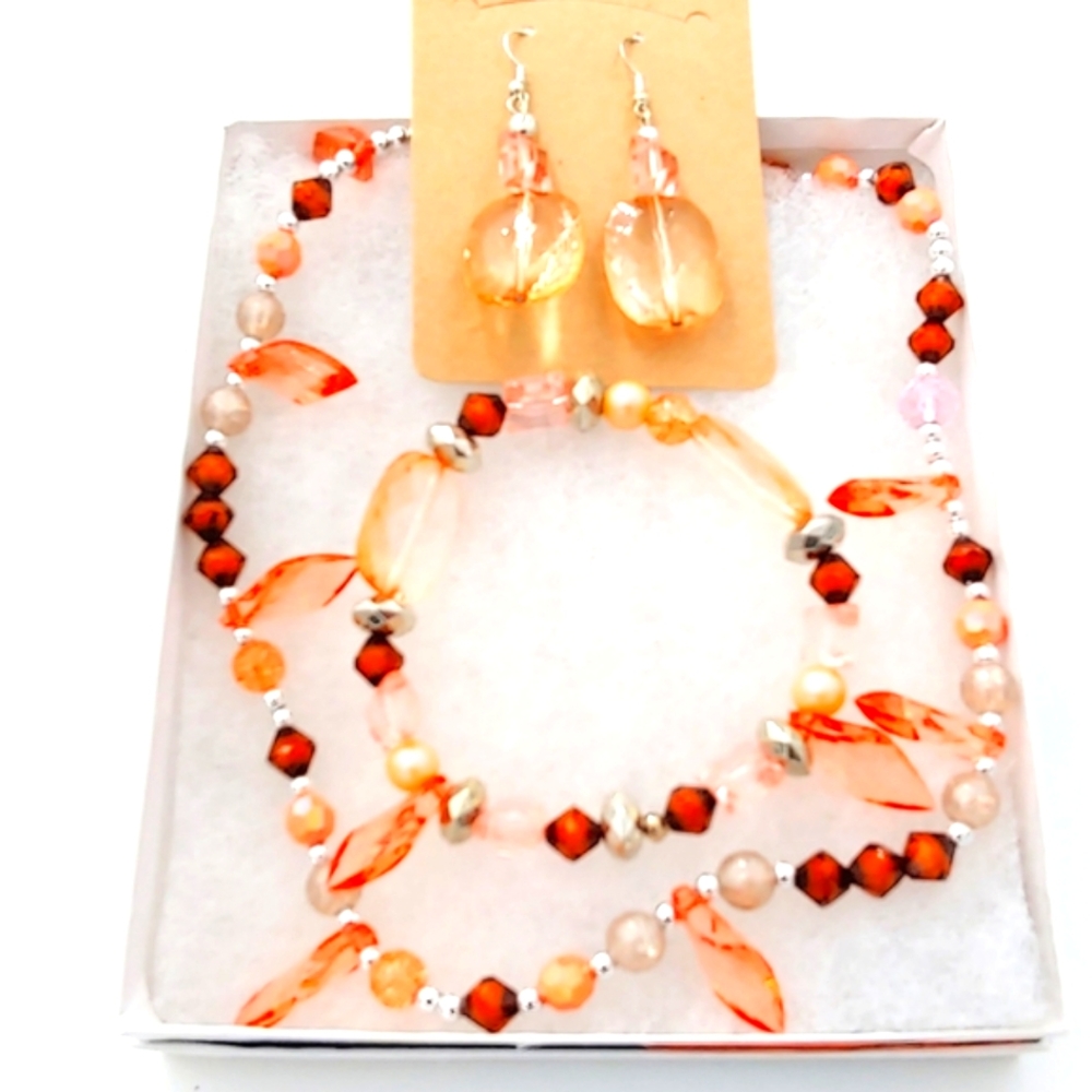 247NEB906. Handmade 3 Pc. Earth Tone Necklace Set